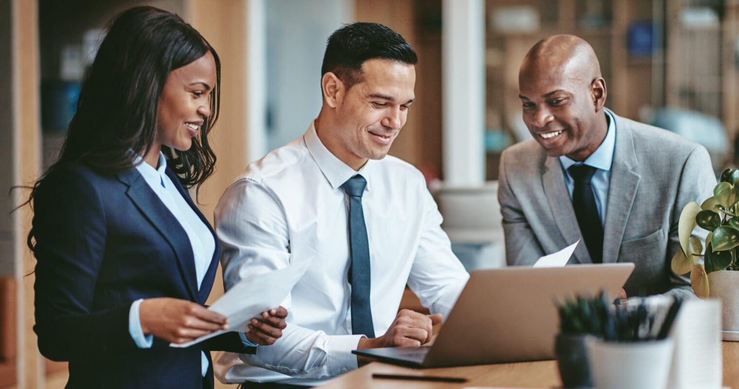 7 Game-Changer Tips For Lawyers To Strengthen Their Online Presence