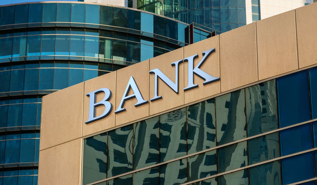 7 Finance Tips For People Who Have To Deal With Banks